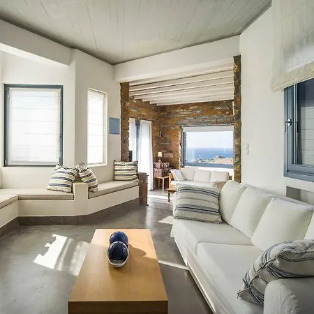 Luxury Cycladic Villa-enjoy Infinity Pool Sunsets Villa Koundouros