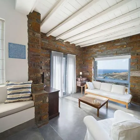 Luxury Cycladic Villa-enjoy Infinity Pool Sunsets Koundouros