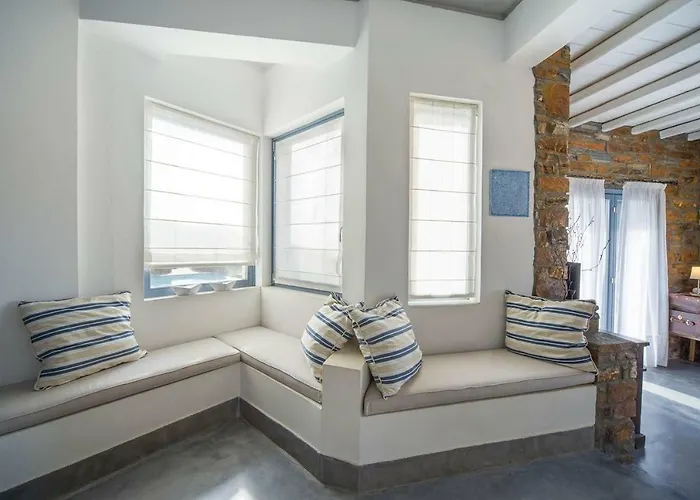 Luxury Cycladic Villa-enjoy Infinity Pool Sunsets Villa Koundouros